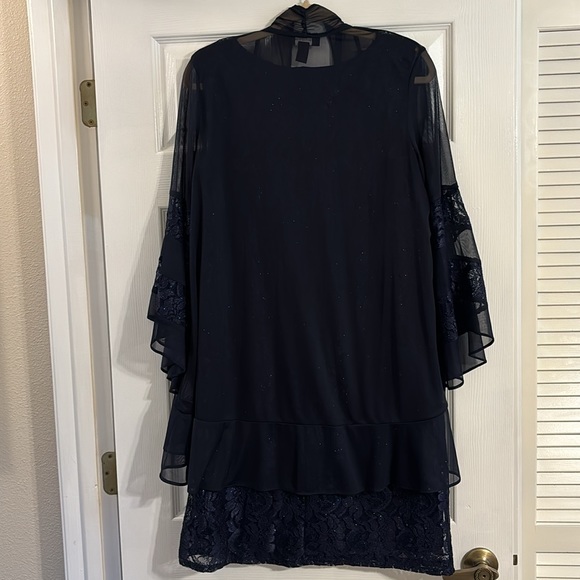 R&M Richards Dress - Picture 6 of 7